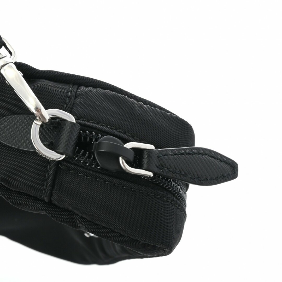 PRADA(プラダ)の未使用 プラダ PRADA 1NS021 ユニセックス ポーチ ブラック /シルバー金具 ナイロン レディースのバッグ(ショルダーバッグ)の商品写真