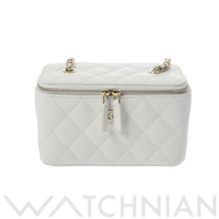 シャネル(CHANEL)の中古 シャネル CHANEL AP1341 32番台 レディース ショルダーバッグ ホワイト /ゴールド金具 グレインドカーフスキン(ショルダーバッグ)