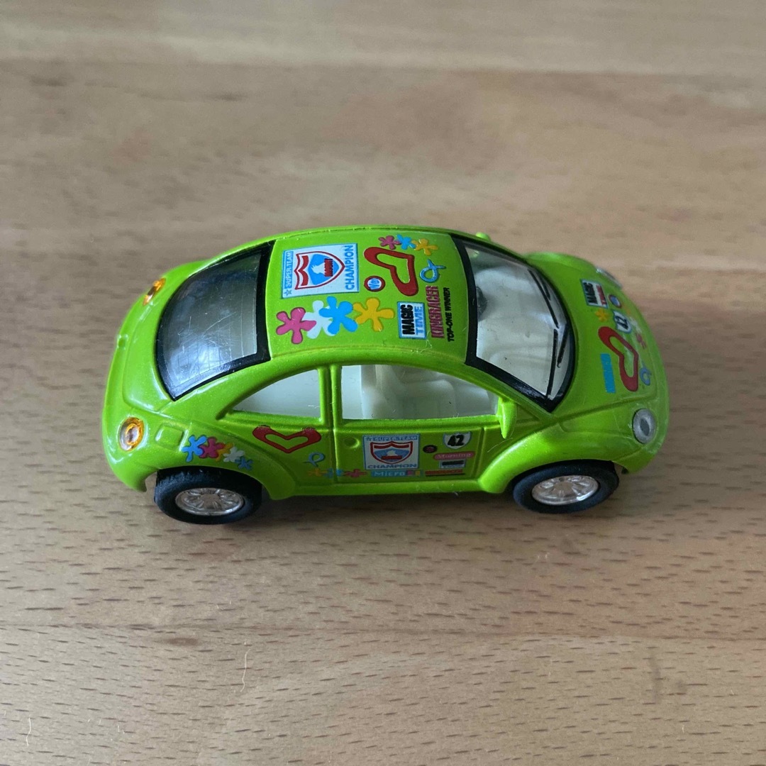 黄緑　ミニカー エンタメ/ホビーのおもちゃ/ぬいぐるみ(ミニカー)の商品写真