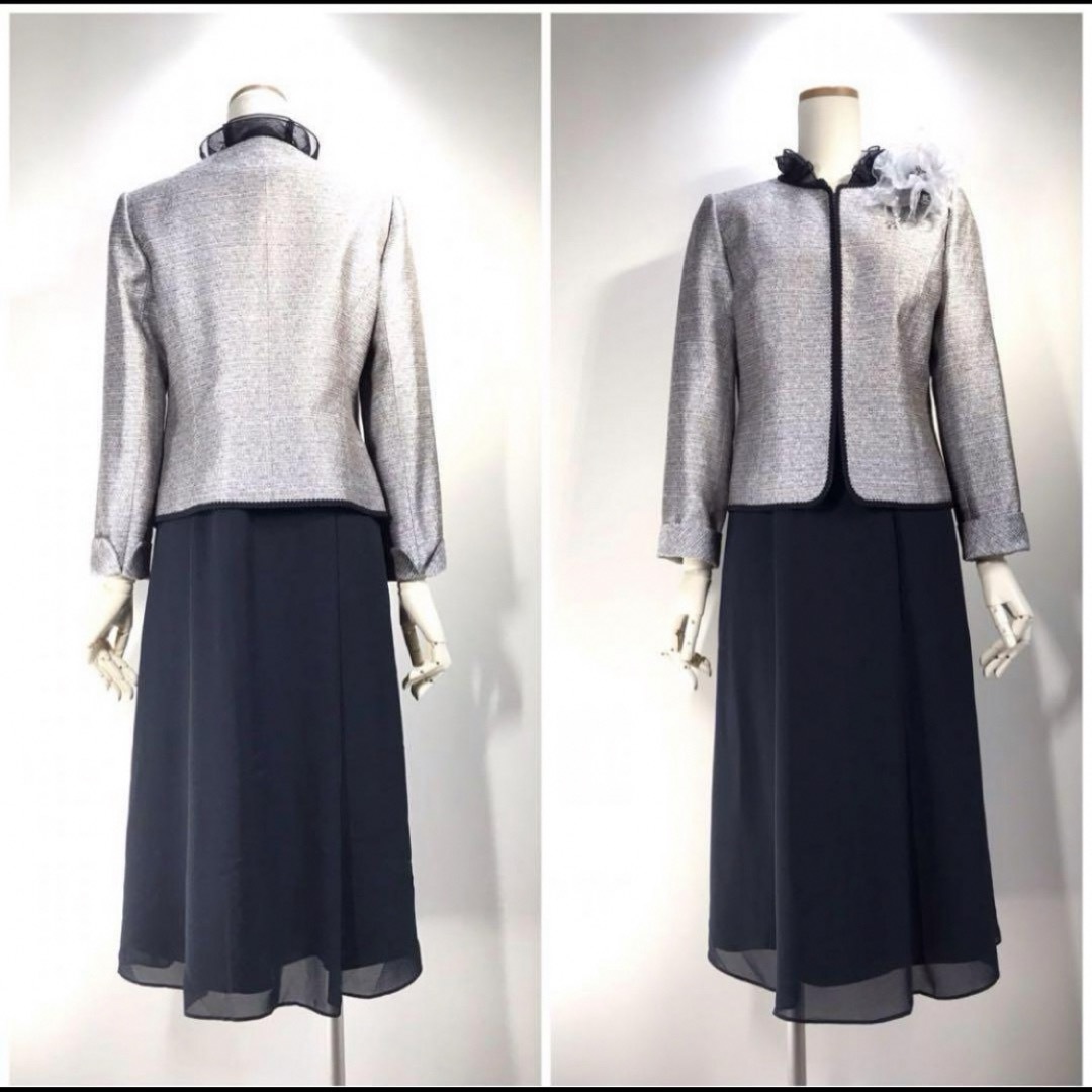 TOKYO SOIR(トウキョウソワール)の新品未使用　ソワール　大人の上質 米沢織　フリル襟取り外し可能　セレモニースー レディースのフォーマル/ドレス(スーツ)の商品写真