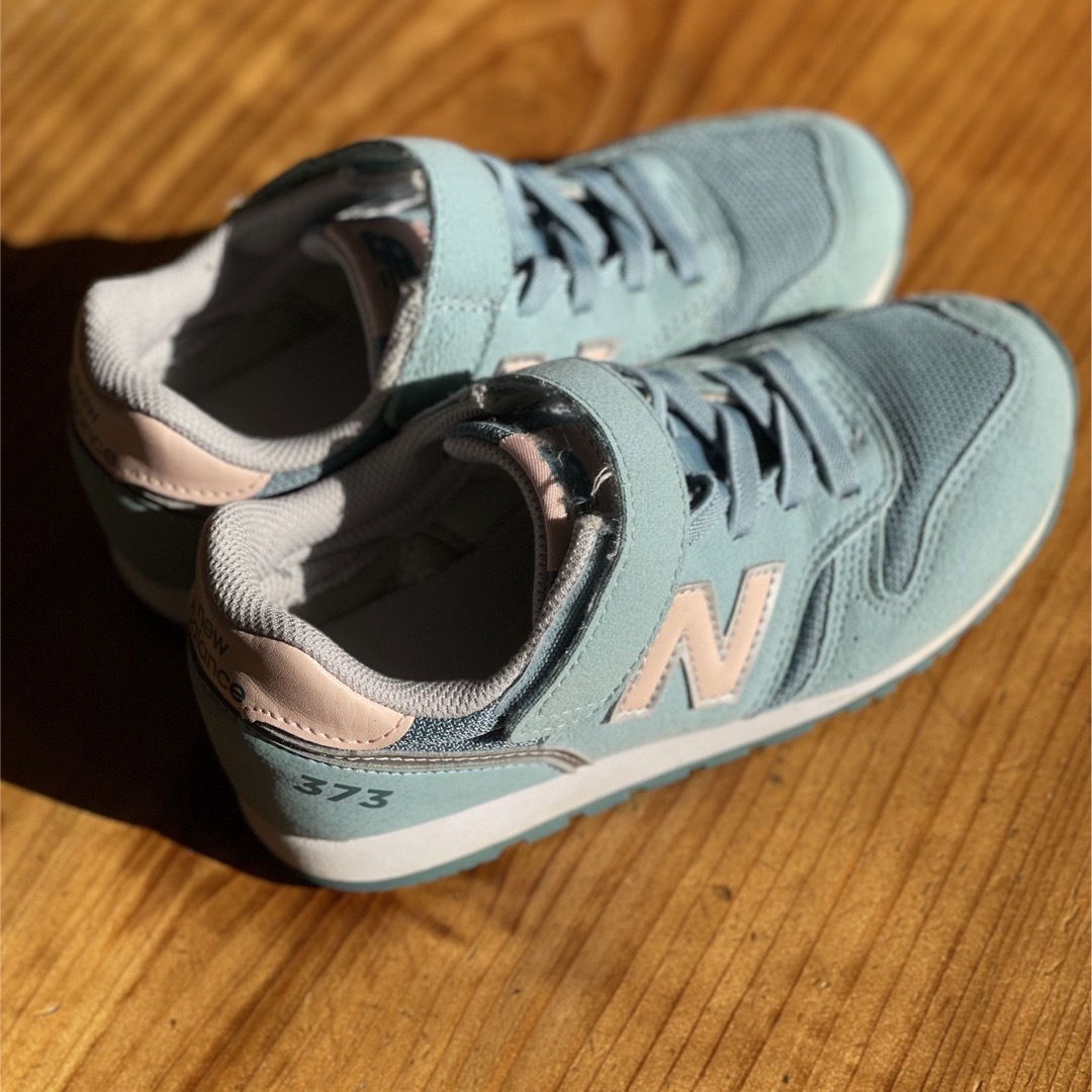 New Balance(ニューバランス)のNew Balance キッズ スニーカー YV373 ミント JP2 M キッズ/ベビー/マタニティのキッズ靴/シューズ(15cm~)(スニーカー)の商品写真