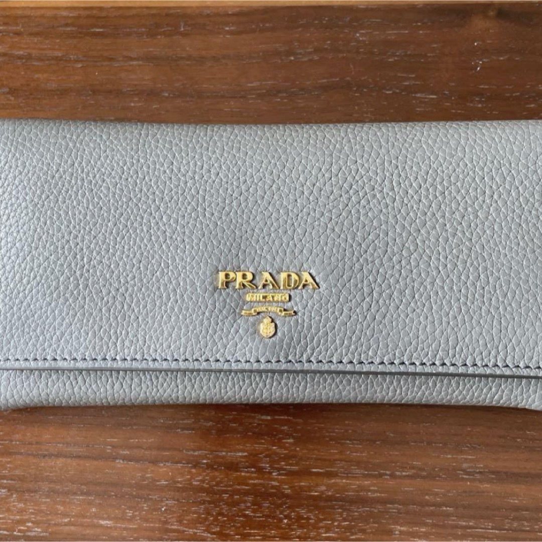 PRADA(プラダ)の美品♡PRADA 長財布♡プラダ レディースのファッション小物(財布)の商品写真