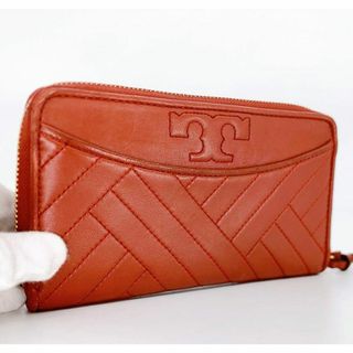 トリーバーチ(Tory Burch)のトリーバーチ 長財布 ラウンドファスナー キルティング　Tロゴ　レザー(財布)