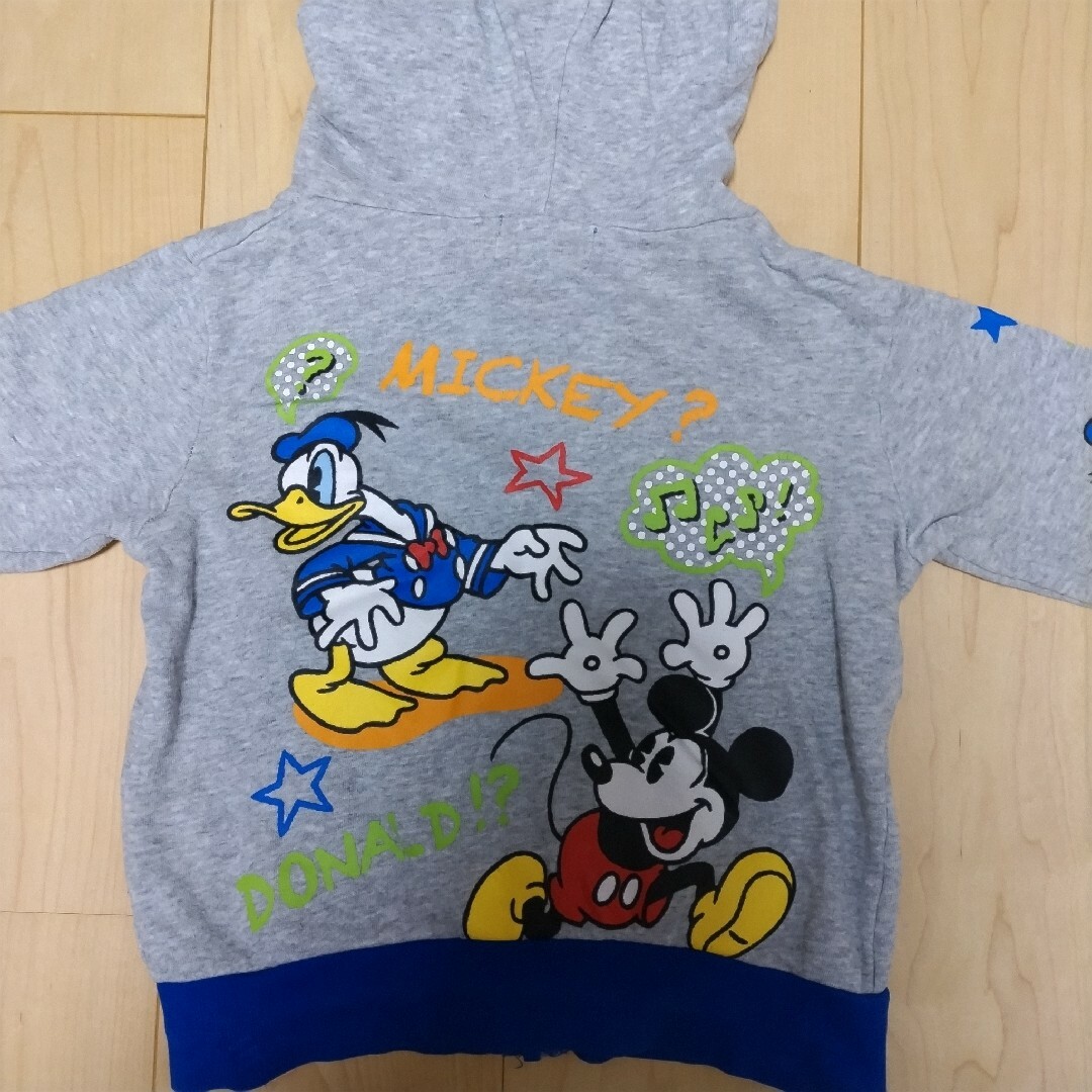 Disney(ディズニー)のディズニー  パーカー 100 キッズ/ベビー/マタニティのキッズ服男の子用(90cm~)(その他)の商品写真