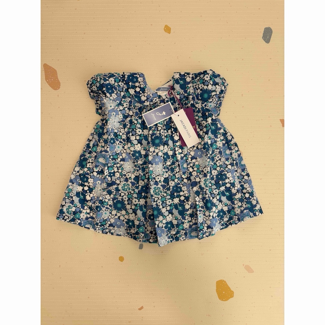 Jacadi(ジャカディ)の新品❤︎jacadi❤︎リバティワンピース67㎝ キッズ/ベビー/マタニティのベビー服(~85cm)(ワンピース)の商品写真