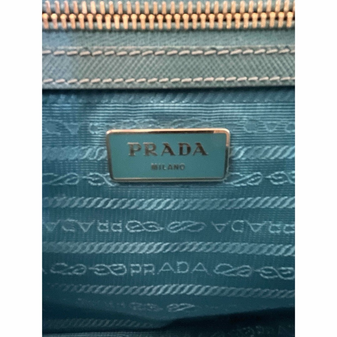 PRADA(プラダ)のPRADA サフィアーノ　ショルダーバッグ レディースのバッグ(ショルダーバッグ)の商品写真