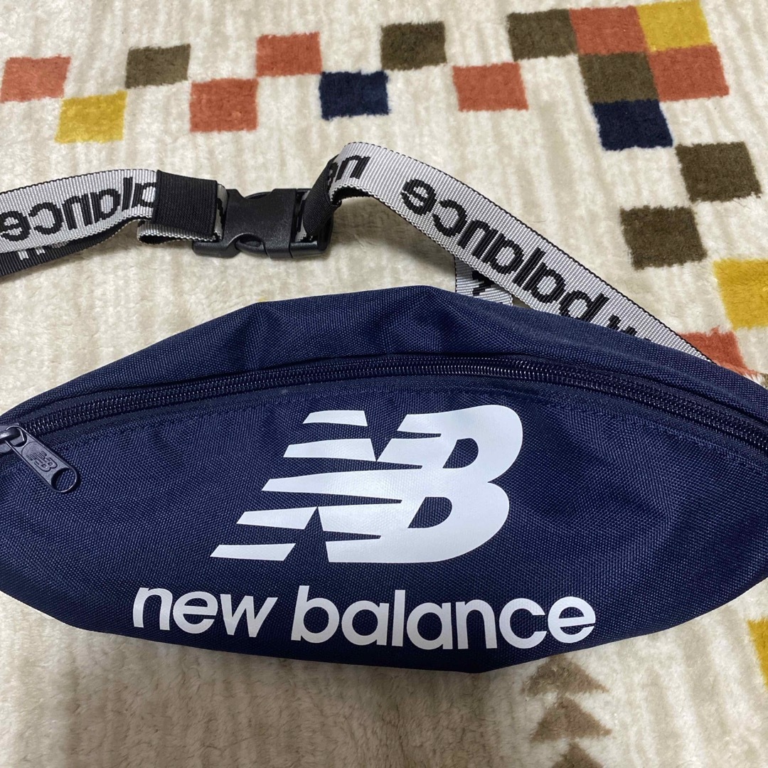New Balance(ニューバランス)のニューバランスNB ウェストバック レディースのバッグ(ショルダーバッグ)の商品写真
