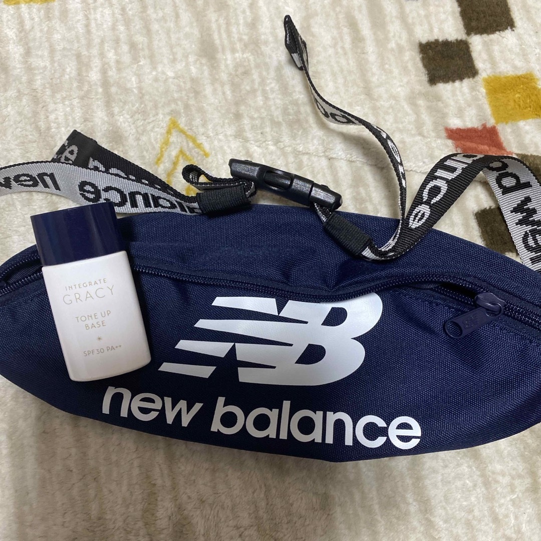 New Balance(ニューバランス)のニューバランスNB ウェストバック レディースのバッグ(ショルダーバッグ)の商品写真