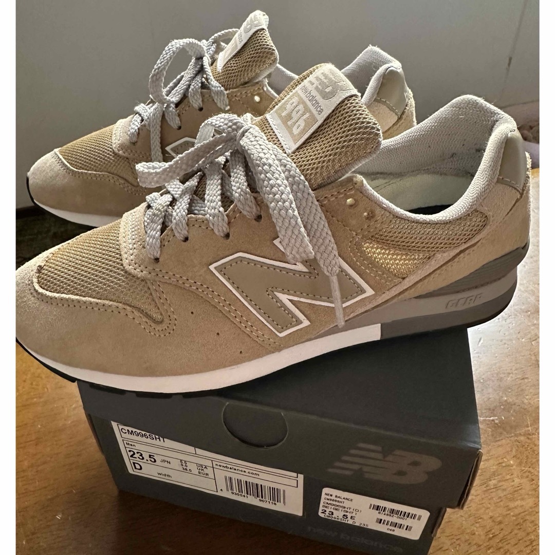 New Balance(ニューバランス)のNew Balance CM996SHT BEIGE  23.5 レディースの靴/シューズ(スニーカー)の商品写真