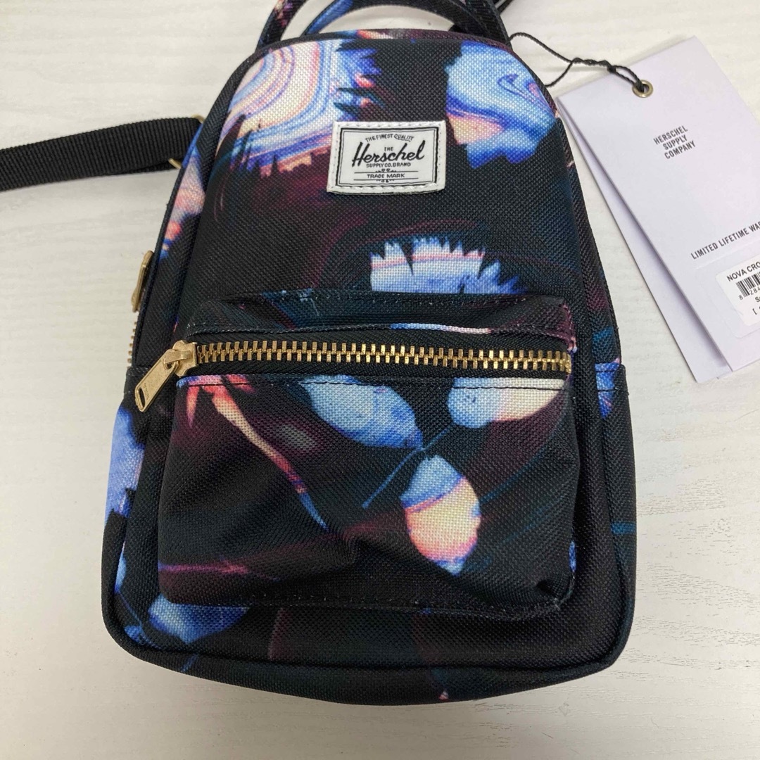 Herschel Supply(ハーシェルサプライ)の新品❤️ Herschel Supply ミニショルダーバッグ　小物入れ レディースのバッグ(ショルダーバッグ)の商品写真