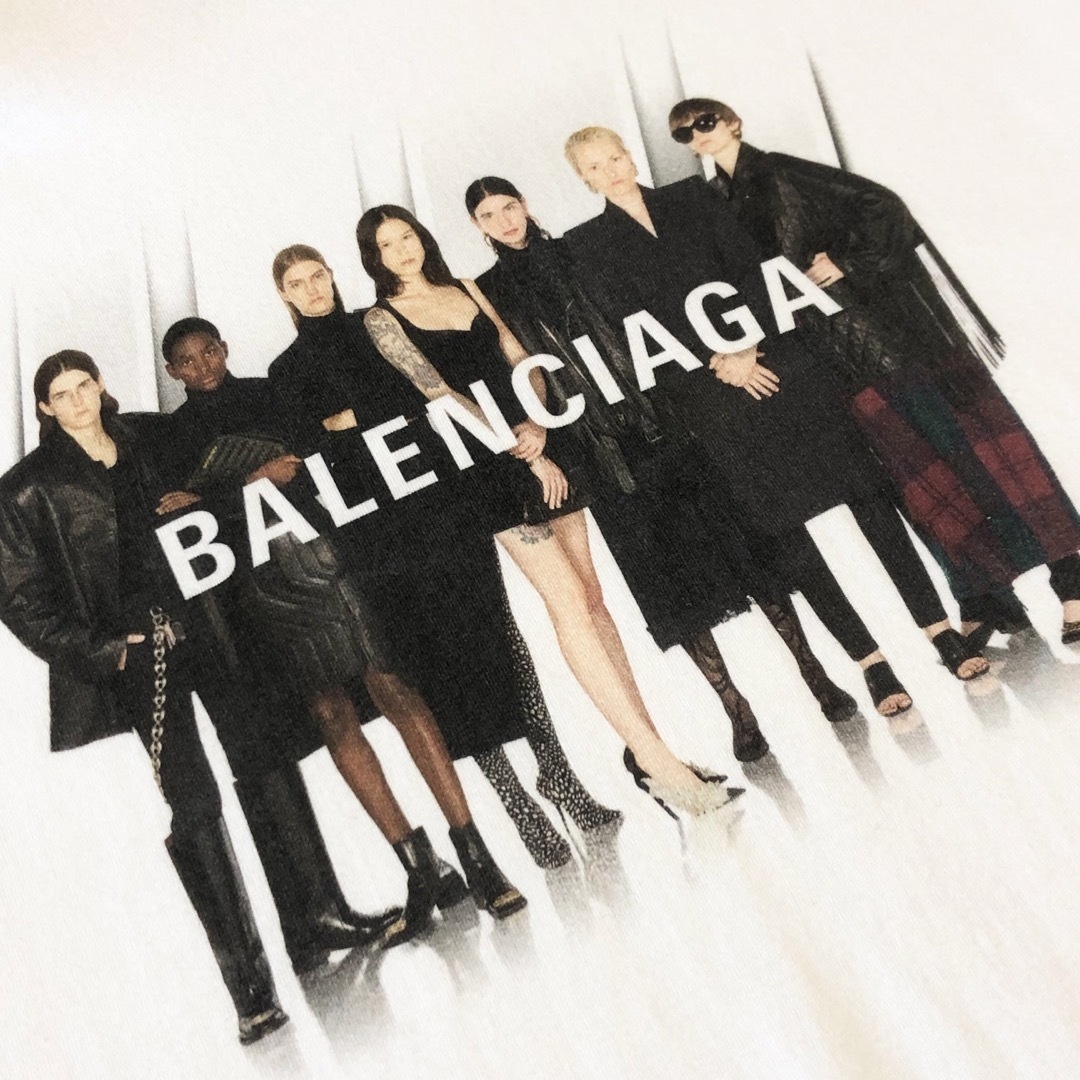 Balenciaga(バレンシアガ)のBALENCIAGA バレンシアガ tシャツ ビックロゴ入り メンズのトップス(Tシャツ/カットソー(半袖/袖なし))の商品写真