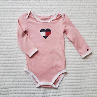 トミーヒルフィガー(TOMMY HILFIGER)のトミーヒルフィガー ベビー服 ロンパース(ロンパース)