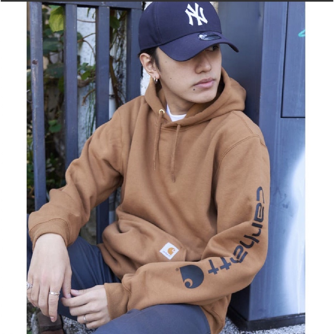 carhartt(カーハート)のカーハート　パーカー メンズのトップス(パーカー)の商品写真