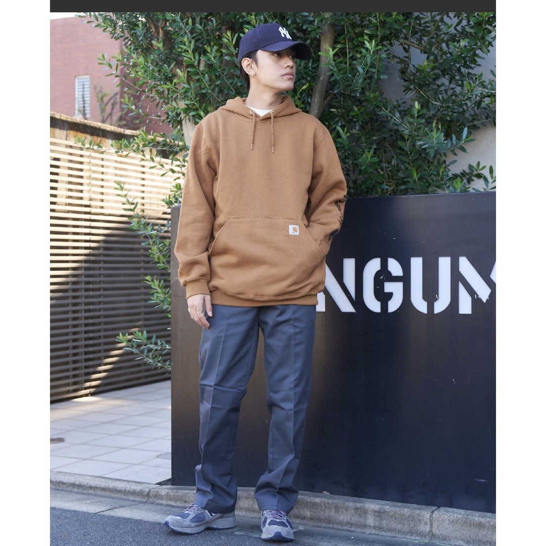 carhartt(カーハート)のカーハート　パーカー メンズのトップス(パーカー)の商品写真