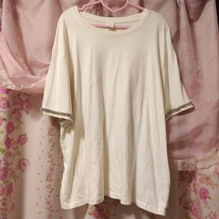 エイチアンドエム(H&M)のお値下げ LLサイズ H＆M 袖のビジューが大人かわいい Tシャツ(ホワイト)(Tシャツ(半袖/袖なし))