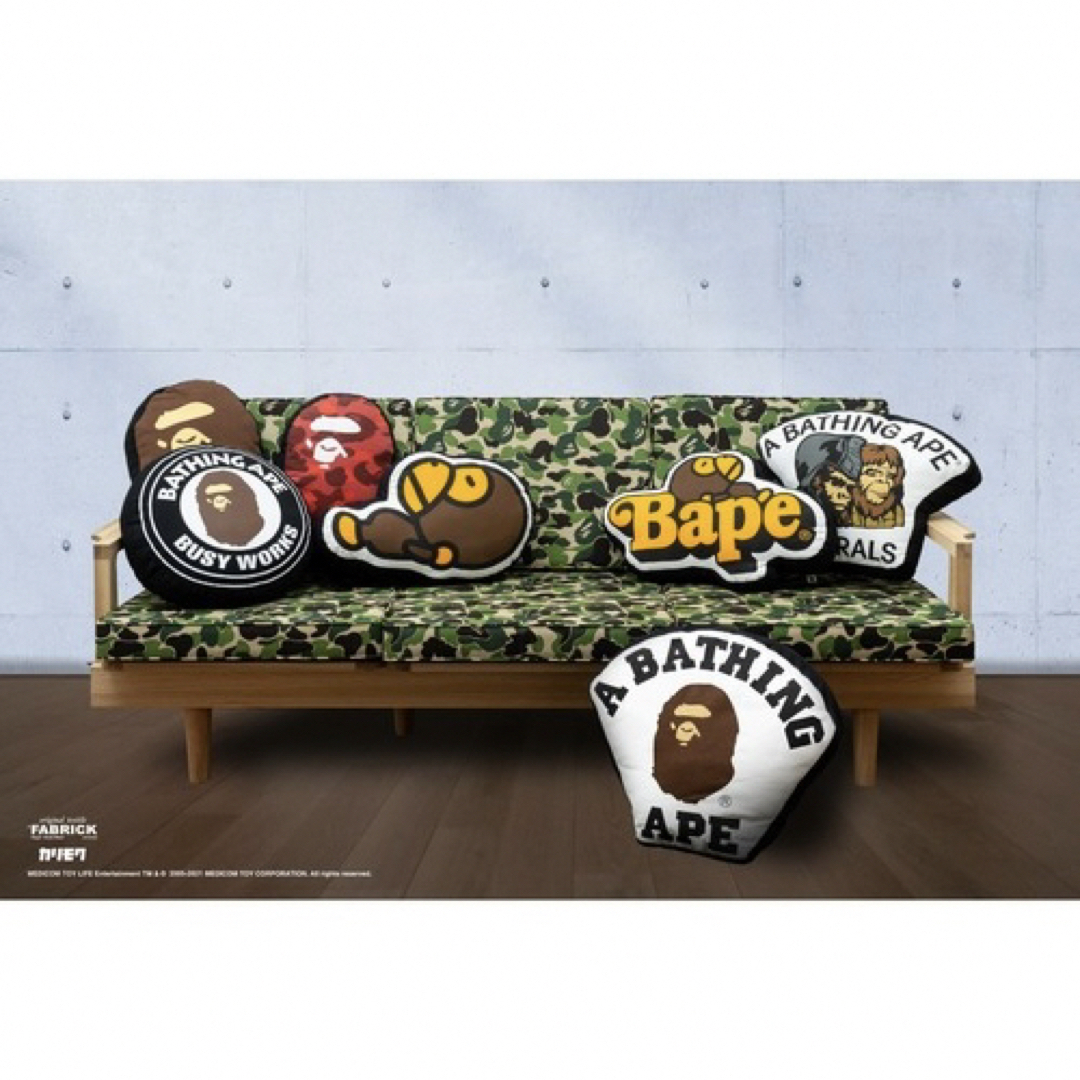 A BATHING APE(アベイシングエイプ)のABC CAMO APE HEAD CUSHION M  インテリア/住まい/日用品のインテリア小物(クッション)の商品写真