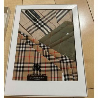 BURBERRY - BURBERRY バーバリー ハンカチ3点セット