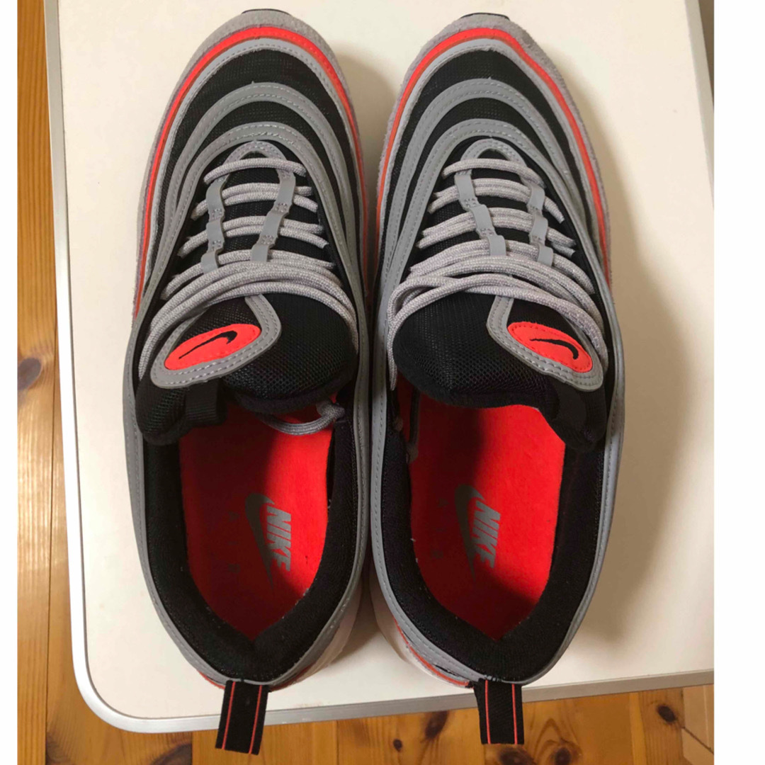 NIKE(ナイキ)のさー様専用　【美品】エアマックス 97 グレー 28.5cm メンズの靴/シューズ(スニーカー)の商品写真