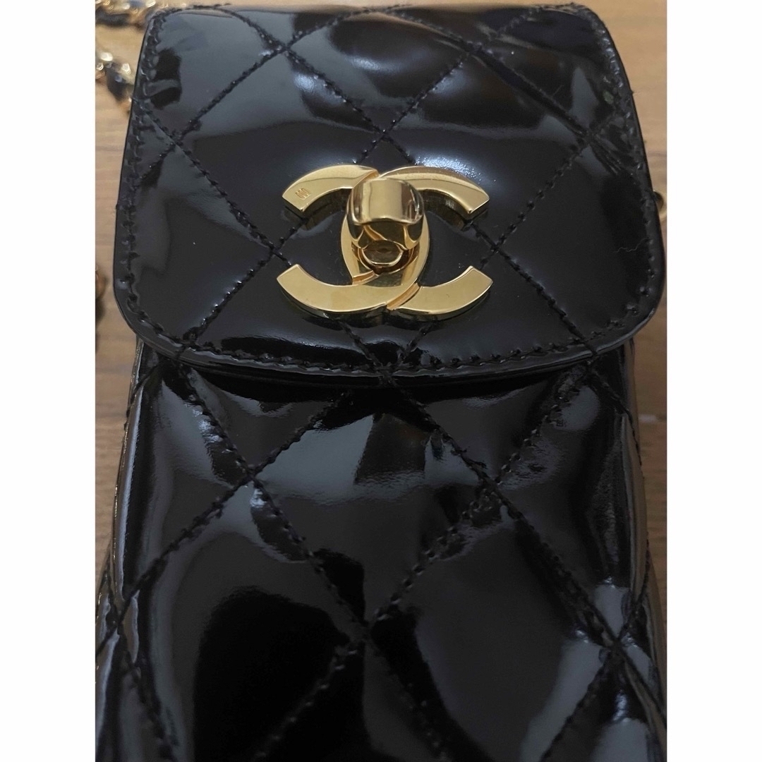 CHANEL(シャネル)のシャネル CHANEL マトラッセ チェーン ポシェット ショルダーバッグ レディースのバッグ(ショルダーバッグ)の商品写真