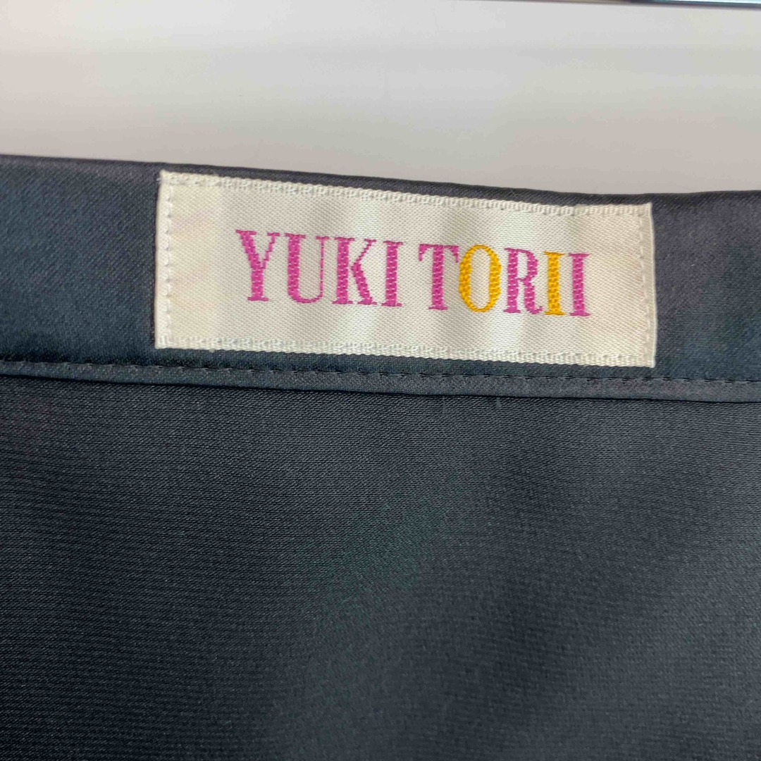 YUKI TORII INTERNATIONAL(ユキトリイインターナショナル)のYUKI TORII　 レディース ひざ丈スカート　ブラック　レース加工 レディースのスカート(ひざ丈スカート)の商品写真