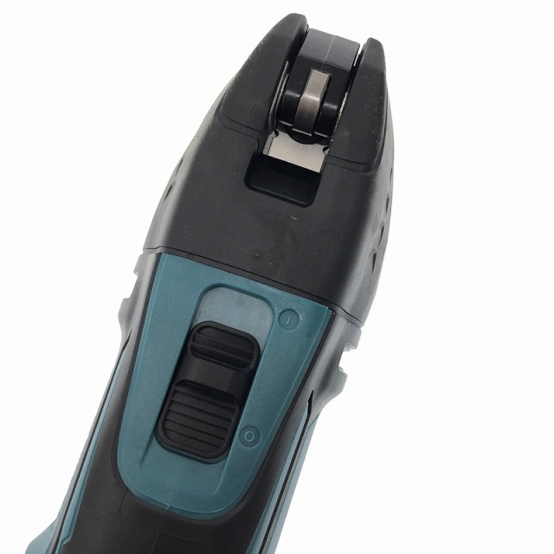 Makita(マキタ)の☆未使用品☆makita マキタ 18V 充電式マルチツール TM51DZ 本体のみ コードレス カットソー マルチパワーツール 切削 切断 88209 自動車/バイクのバイク(工具)の商品写真