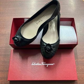 サルヴァトーレフェラガモ(Salvatore Ferragamo)のSalvatore Ferragamo パンプス レディース (ハイヒール/パンプス)