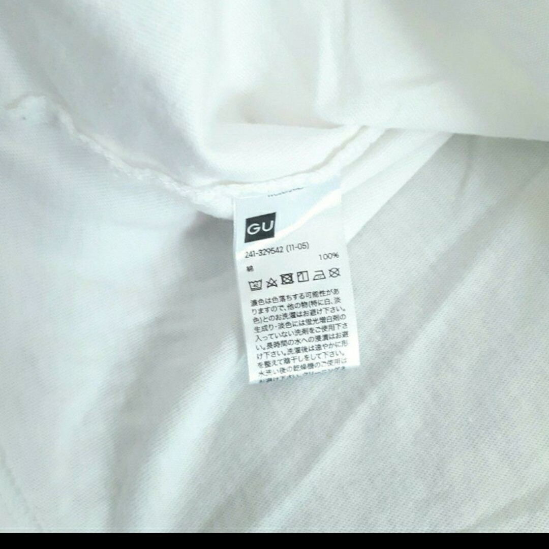GU(ジーユー)のGU　Tシャツ　Sサイズ レディースのトップス(Tシャツ(半袖/袖なし))の商品写真