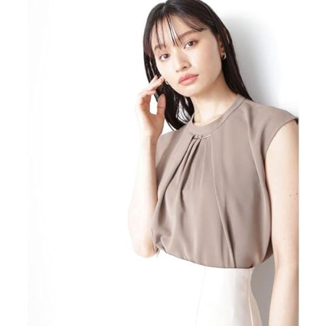 NATURAL BEAUTY BASIC(ナチュラルビューティーベーシック)の【Natural Beauty Basic】美品 ノースリーブ ブラウス レディースのトップス(シャツ/ブラウス(半袖/袖なし))の商品写真