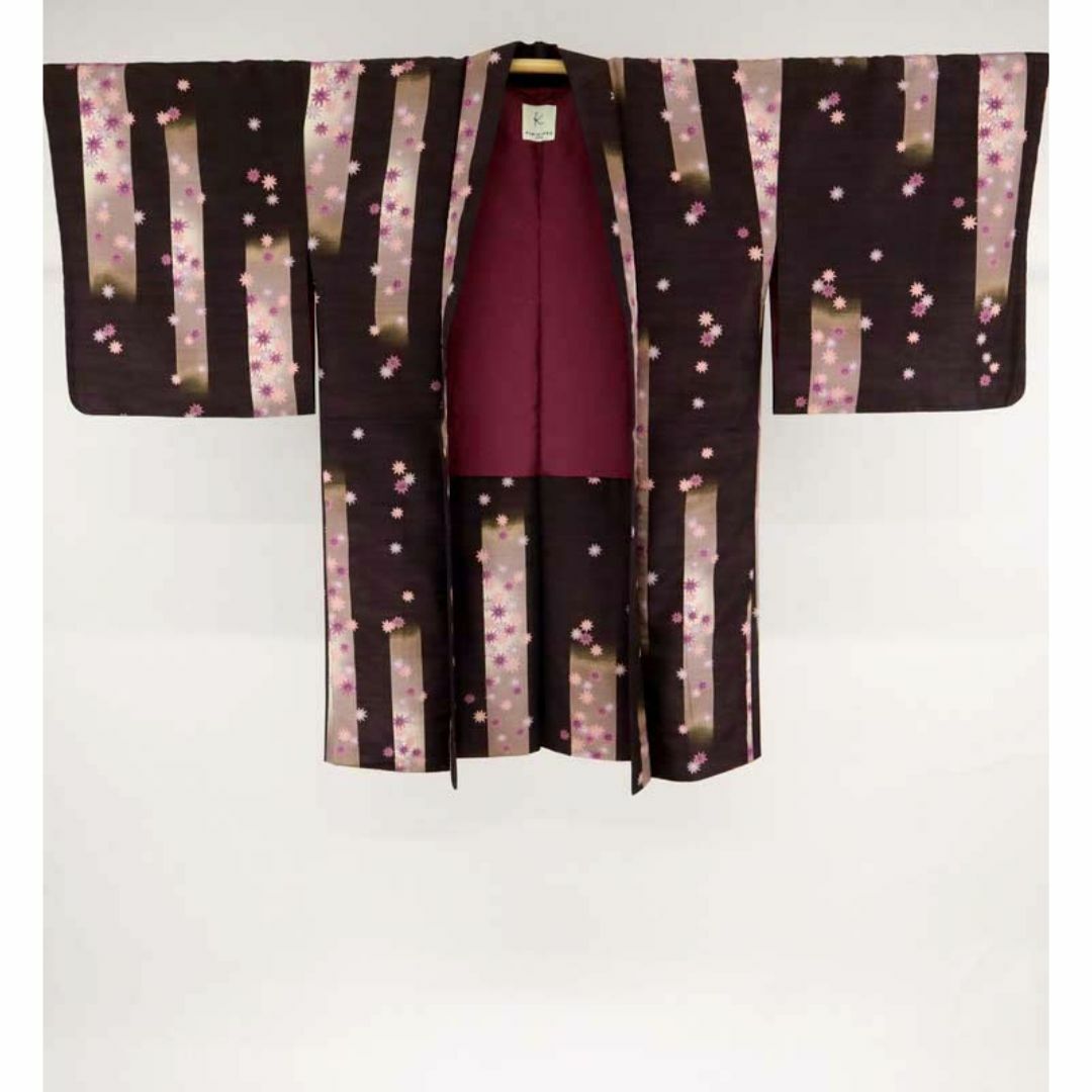 洗える羽織 組曲 縞に花模様  黒紫 化繊着物上 12CP11 レディースの水着/浴衣(着物)の商品写真