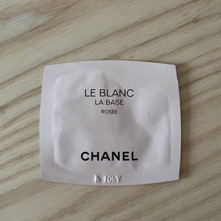 シャネル(CHANEL)のCHANEL LE BLANC LA BASE(化粧下地)