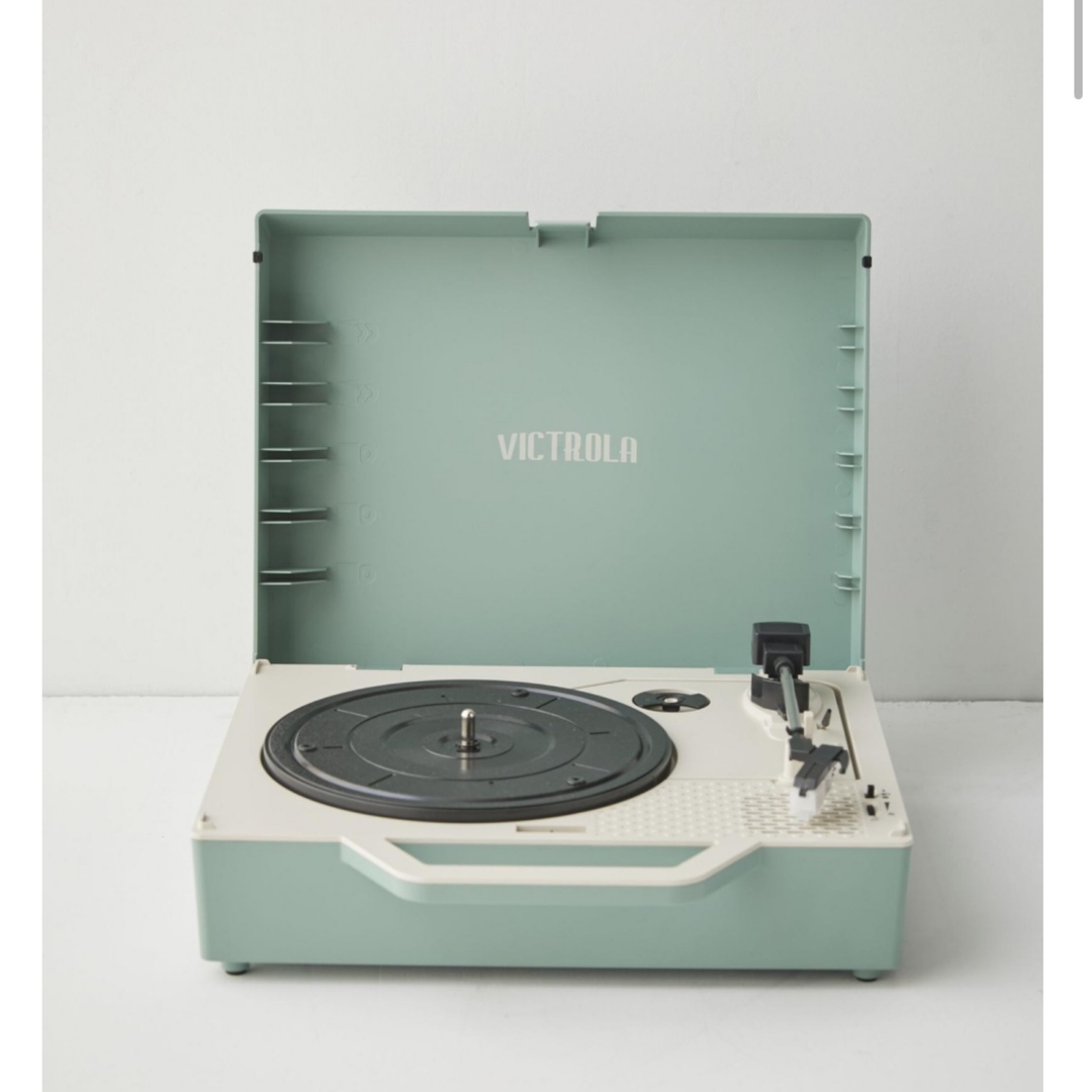 Victrola UO Exclusive Bluetooth レコードプレ 楽器のDJ機器(ターンテーブル)の商品写真