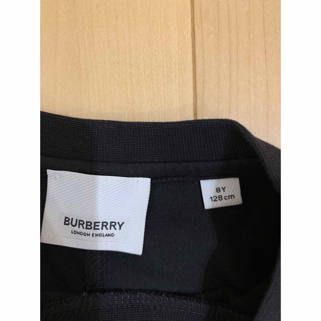 BURBERRY(バーバリー)のバーバリー　子供服　ブラック　ロンT キッズ/ベビー/マタニティのキッズ服男の子用(90cm~)(Tシャツ/カットソー)の商品写真