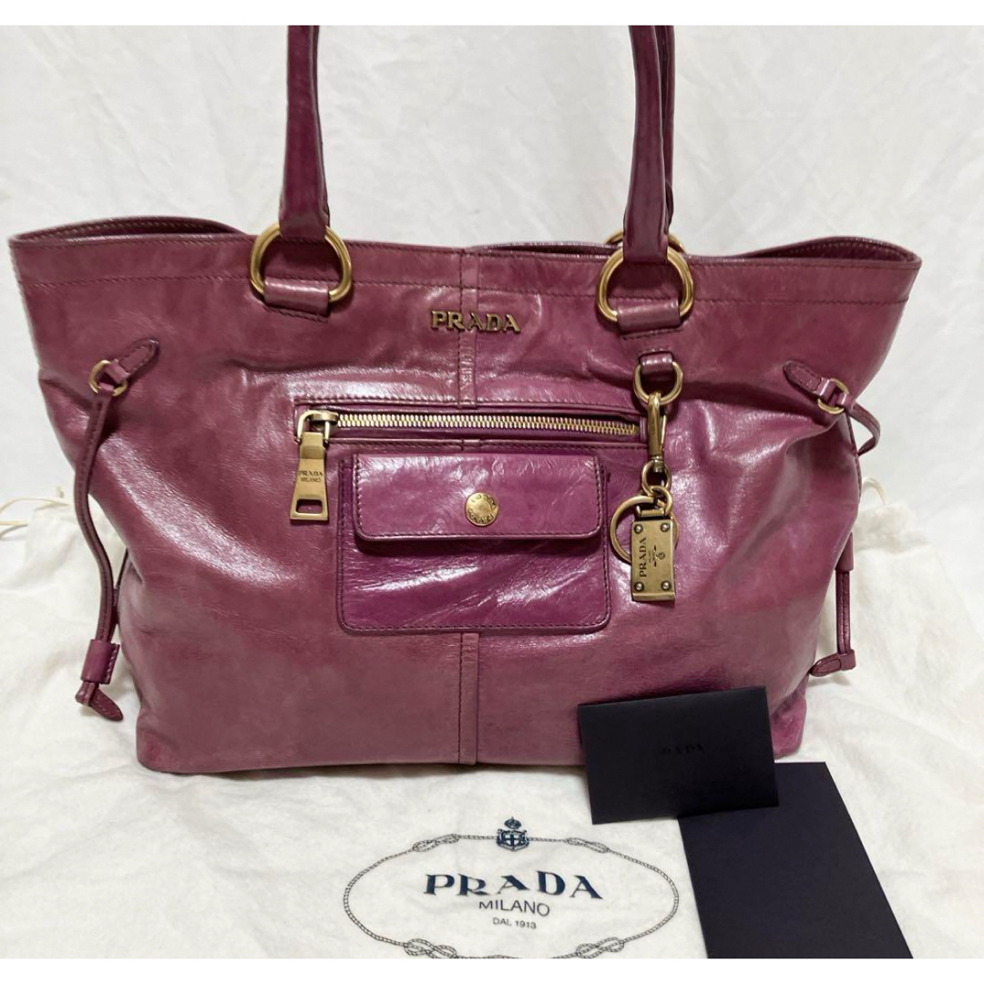 PRADA(プラダ)のPRADA プラダ ゴールド金具ロゴ A4可 トートバッグ ハンドバッグ 肩掛け レディースのバッグ(トートバッグ)の商品写真