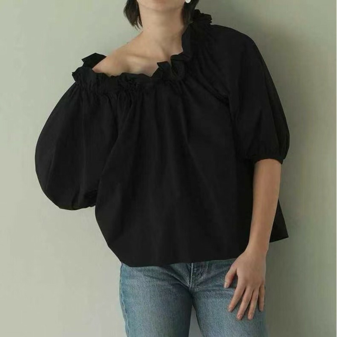 CLANE(クラネ)のCLANE 2WAY PUFF NECK TOPS レディースのトップス(シャツ/ブラウス(長袖/七分))の商品写真