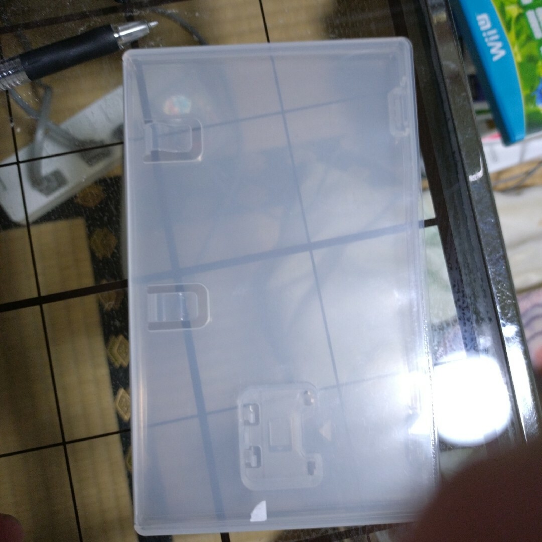 【お得】進撃の巨人2　ファイナルバトル Switch　透明ケース付き エンタメ/ホビーのゲームソフト/ゲーム機本体(家庭用ゲームソフト)の商品写真