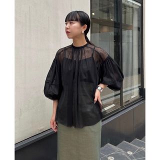 SHEER TULLE BALLOON SLEEVE TOPS