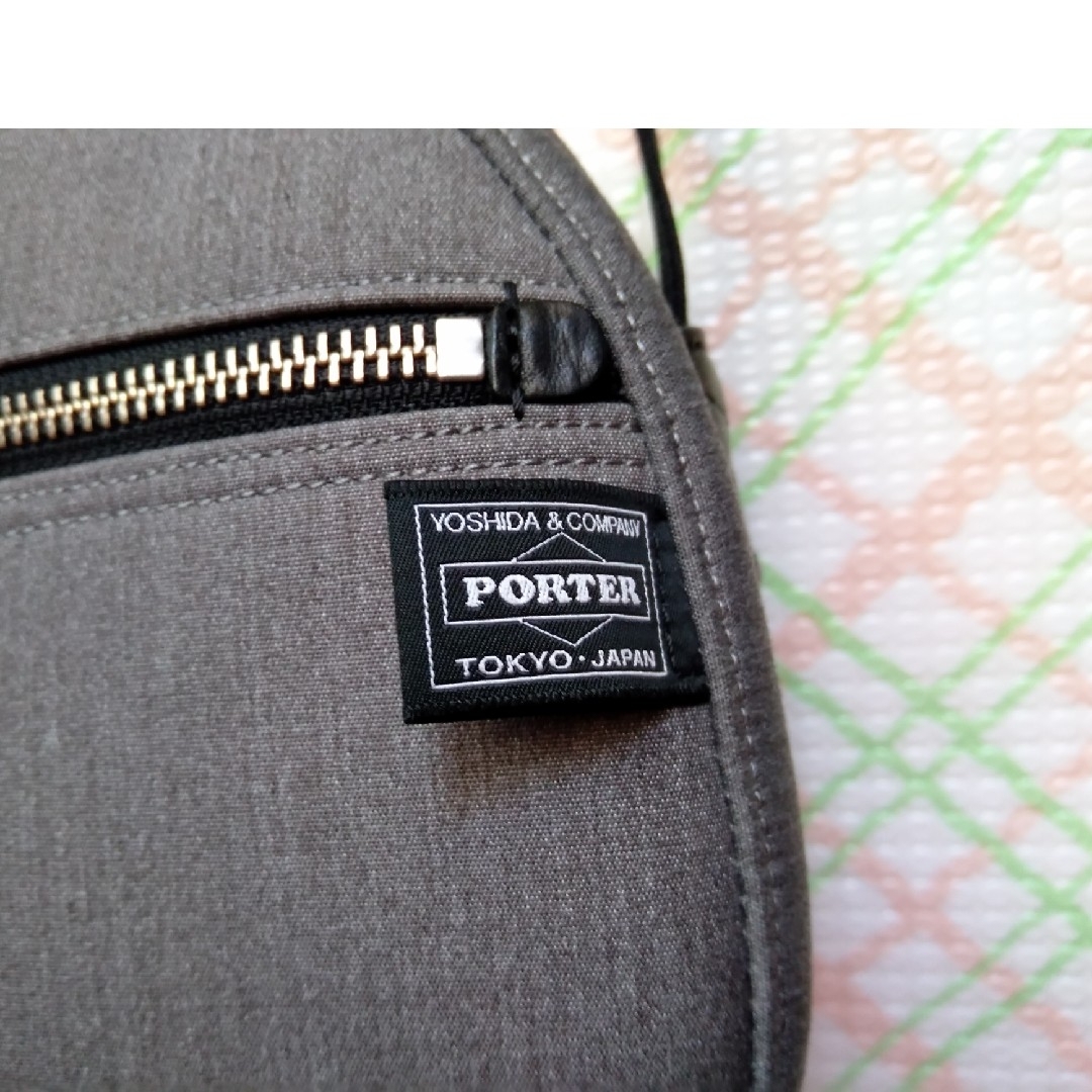 PORTER(ポーター)の未使用　ポーターガール　アーバン　ショルダーバッグ　S　グレー レディースのバッグ(ショルダーバッグ)の商品写真