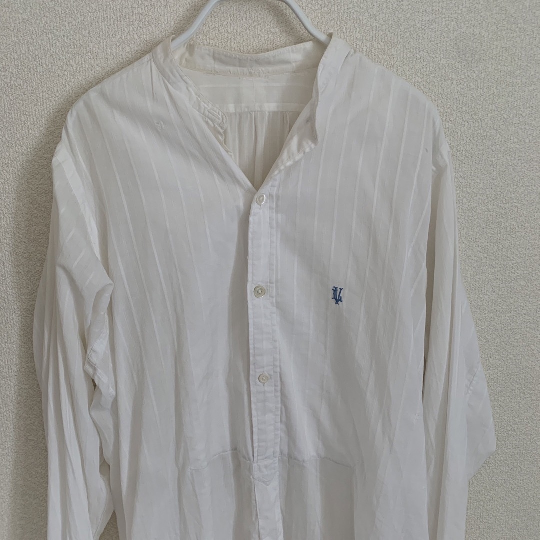 古着 白シャツ USED オーバーサイズ ロング丈 レディースのトップス(シャツ/ブラウス(長袖/七分))の商品写真