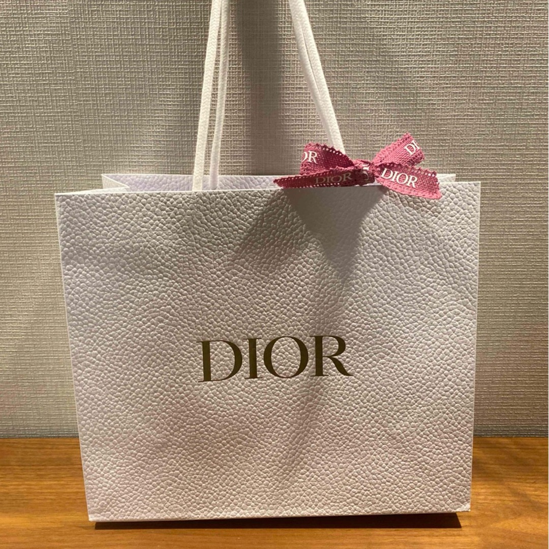 Christian Dior(クリスチャンディオール)のDIOR ショップバッグ コスメ/美容のコスメ/美容 その他(その他)の商品写真