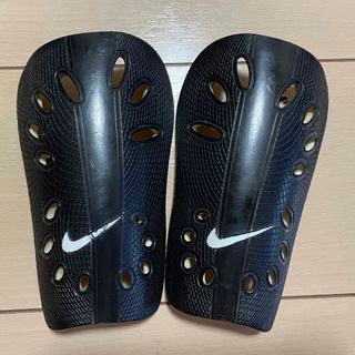 ナイキ(NIKE)のナイキ　サッカー脛ガード(その他)