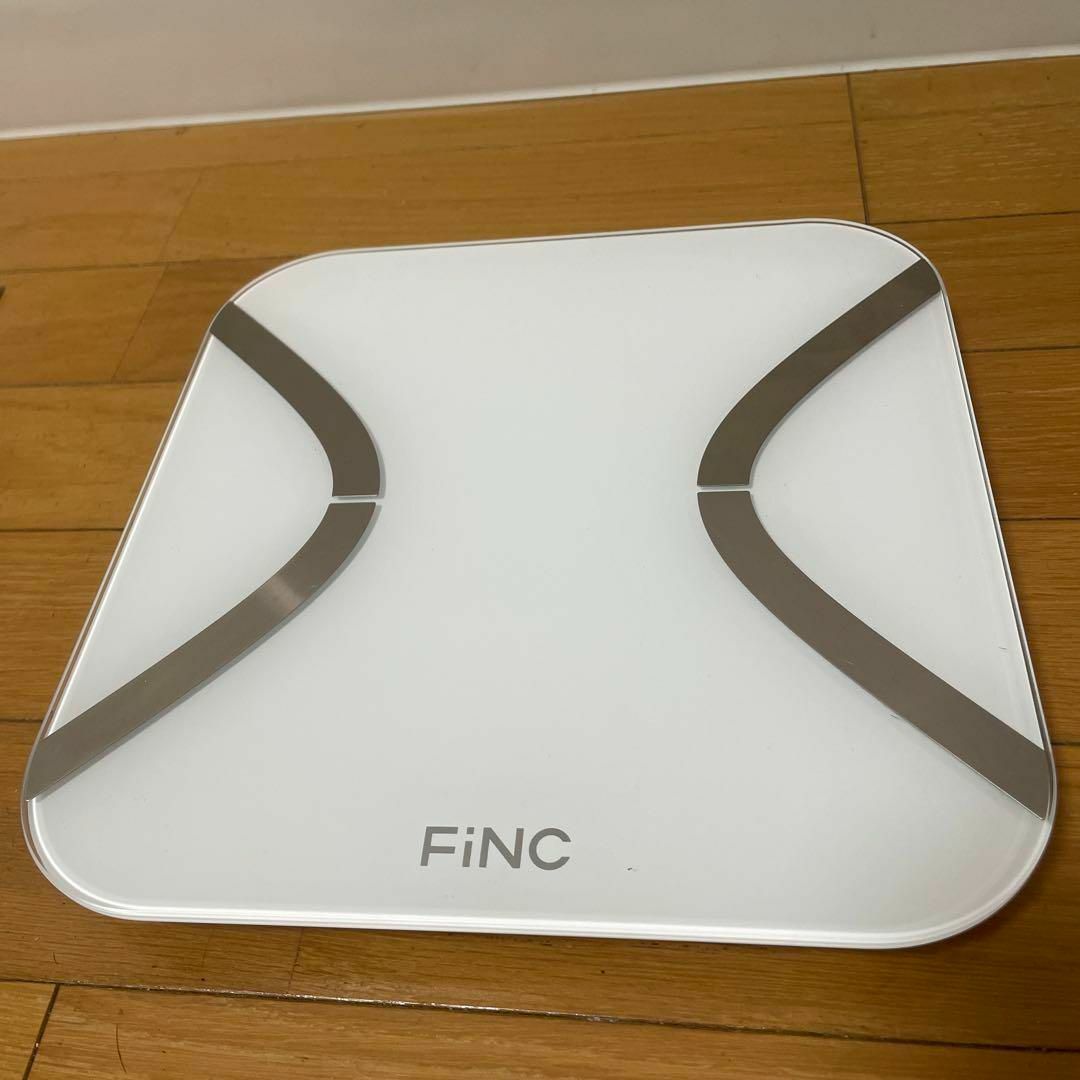 FiNCオリジナル体組成計 （FiNC SmartScale） スマホ/家電/カメラの美容/健康(体重計/体脂肪計)の商品写真