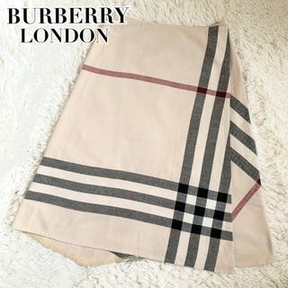 バーバリー(BURBERRY)の美品 レア✨バーバリー スカート メガチェック 巻き 台形 ハニーベージュ(ひざ丈スカート)