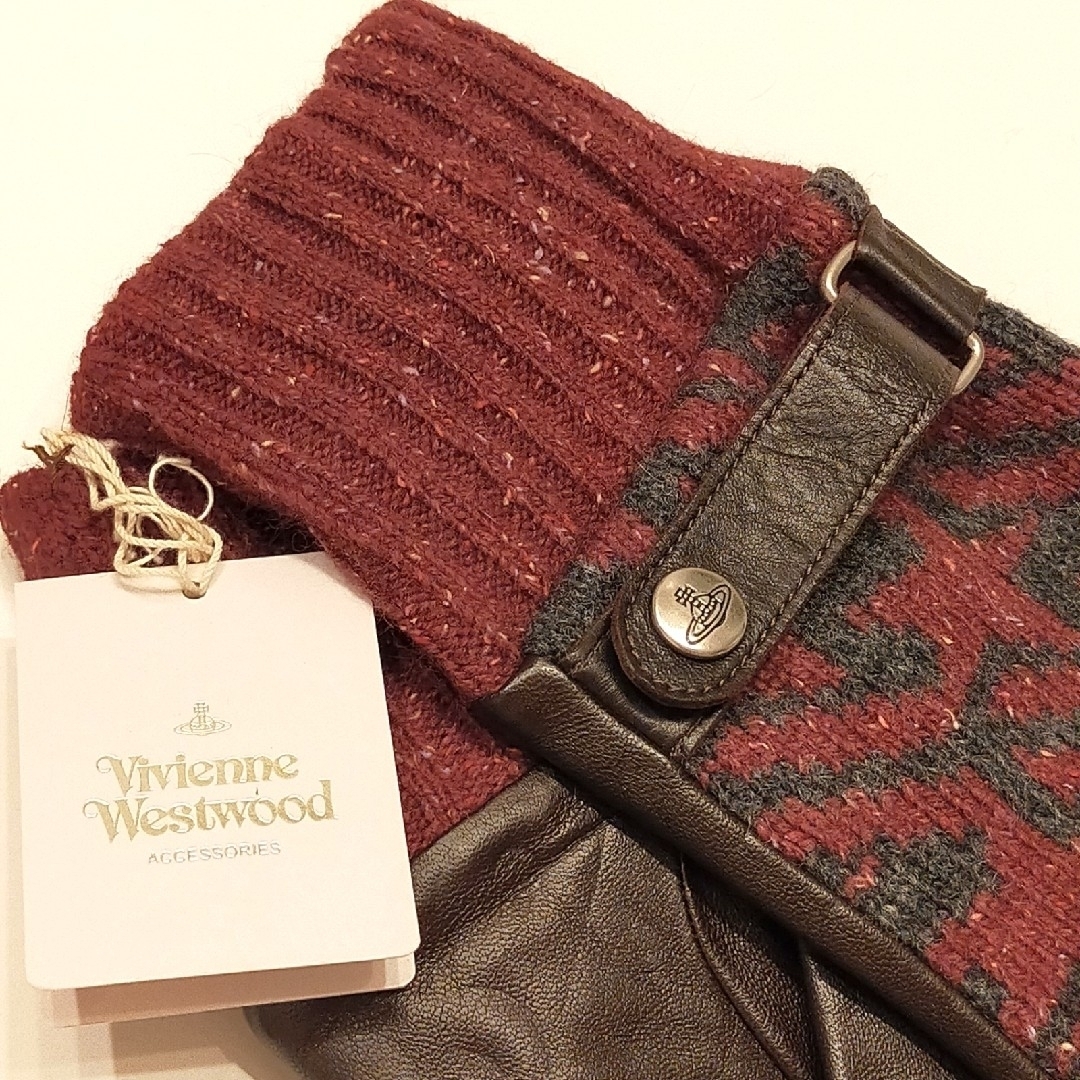 Vivienne Westwood(ヴィヴィアンウエストウッド)のセール★訳有り/希少/新品【ヴィヴィアンウエストウッド】手袋 羊革 毛 シルク メンズのファッション小物(手袋)の商品写真