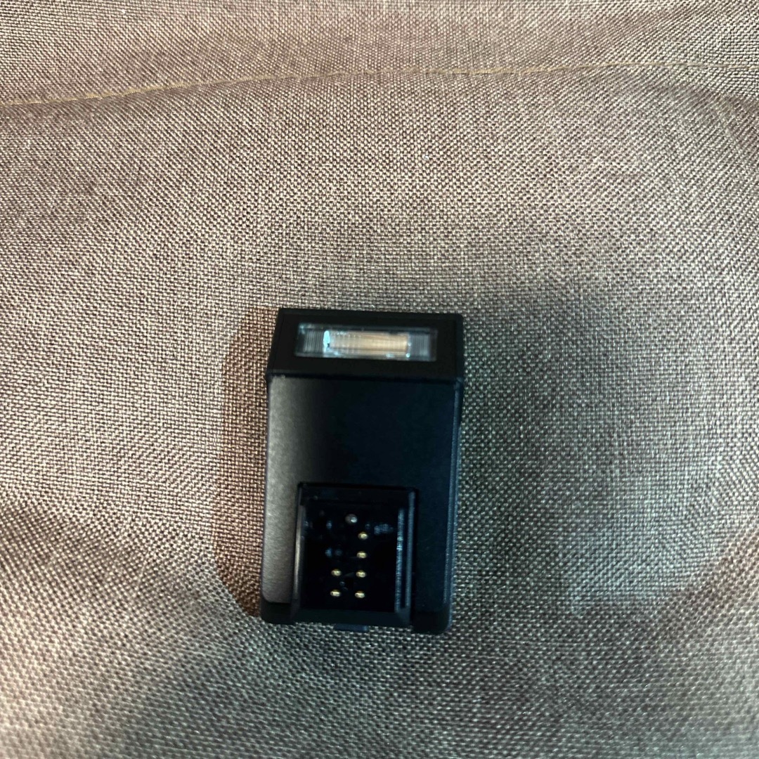 富士フイルム(フジフイルム)のクリップオンフラッシュ　EF-X8  スマホ/家電/カメラのカメラ(ストロボ/照明)の商品写真