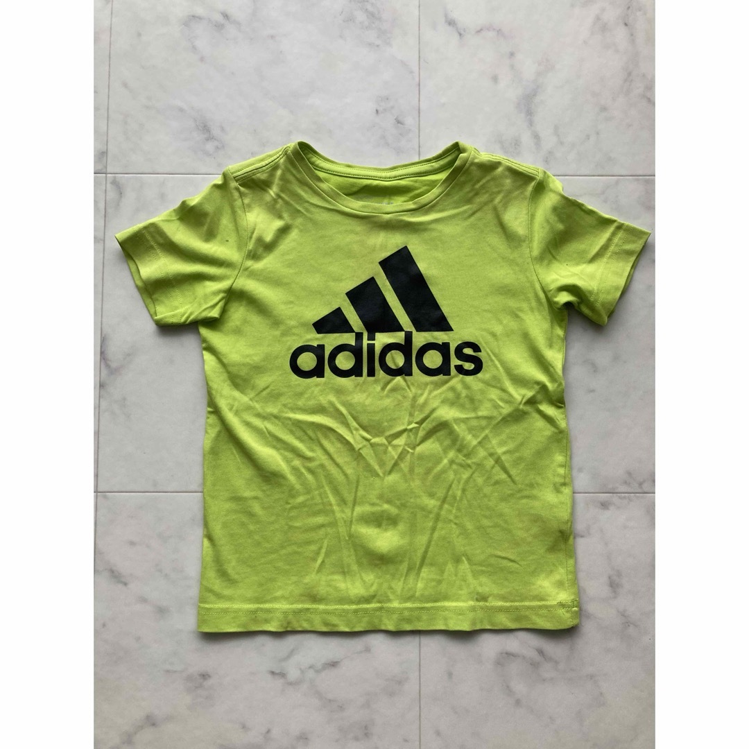 adidas(アディダス)のキッズ服 子供服 まとめ売り2点 男の子 120cm キッズ/ベビー/マタニティのキッズ服男の子用(90cm~)(Tシャツ/カットソー)の商品写真