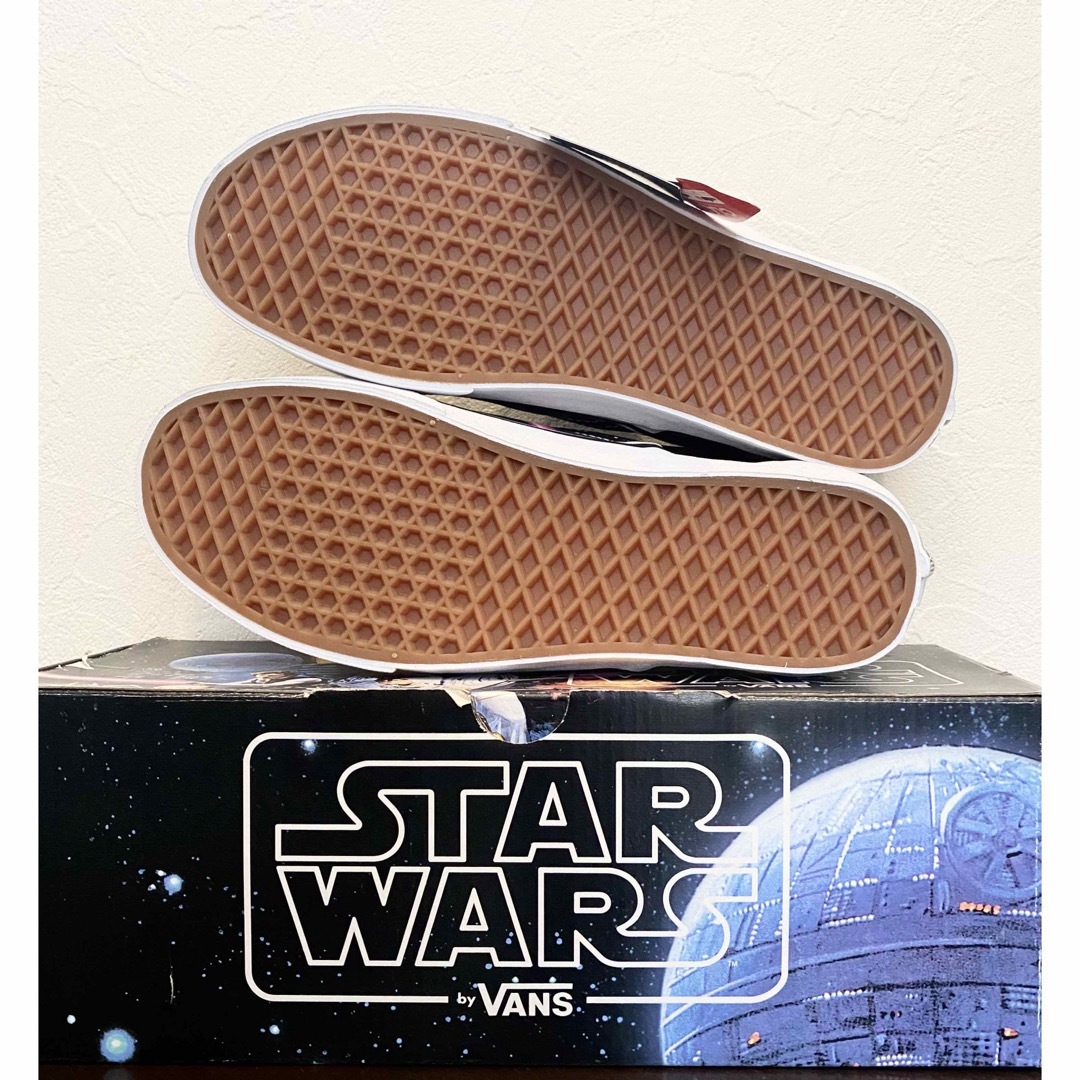 VANS(ヴァンズ)の希少StarWars×Vans SlipOn新品未使用28.5cmデッドストック メンズの靴/シューズ(スニーカー)の商品写真