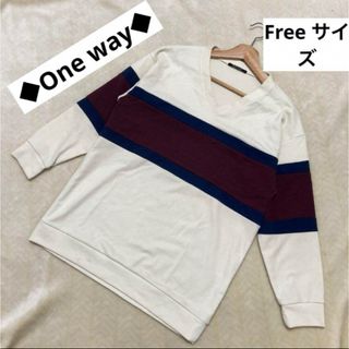 ワンウェイ(one*way)のone way ワンウェイ  トップス　Vネック　プルオーバー　ニット　長袖(ニット/セーター)