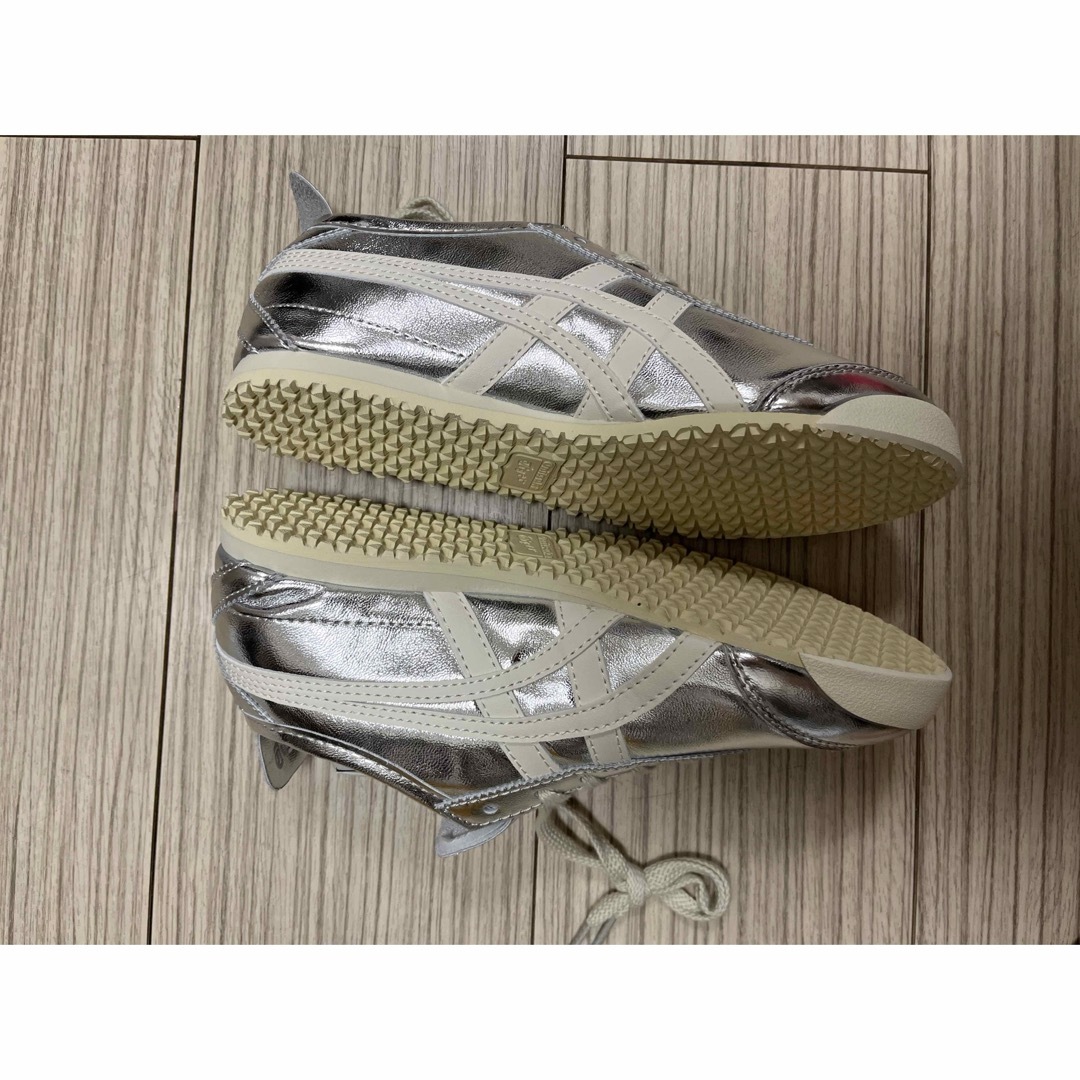 Onitsuka Tiger(オニツカタイガー)のオニツカタイガー スニーカー MEXICO 66     24cm レディースの靴/シューズ(スニーカー)の商品写真