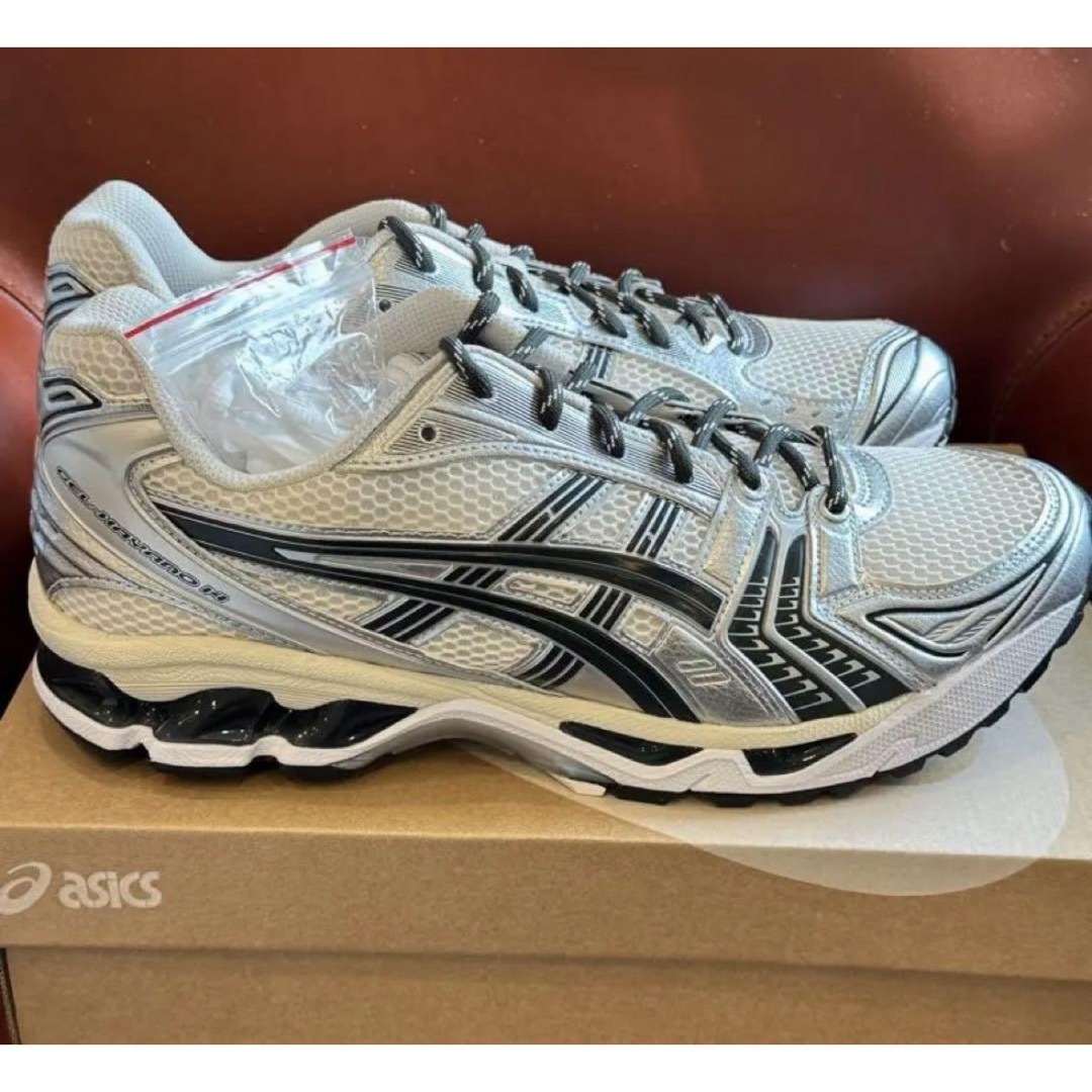 KITH(キス)のKITH × Asics Vintage Tech Gel-Kayano 14 メンズの靴/シューズ(スニーカー)の商品写真