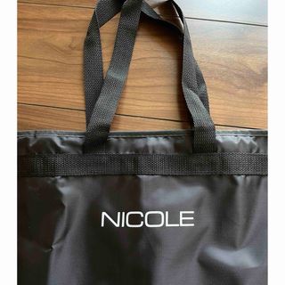 ニコル　スーツケース　スーツバッグ　NICOLE バッグ　 ガーメントバッグ(トラベルバッグ/スーツケース)